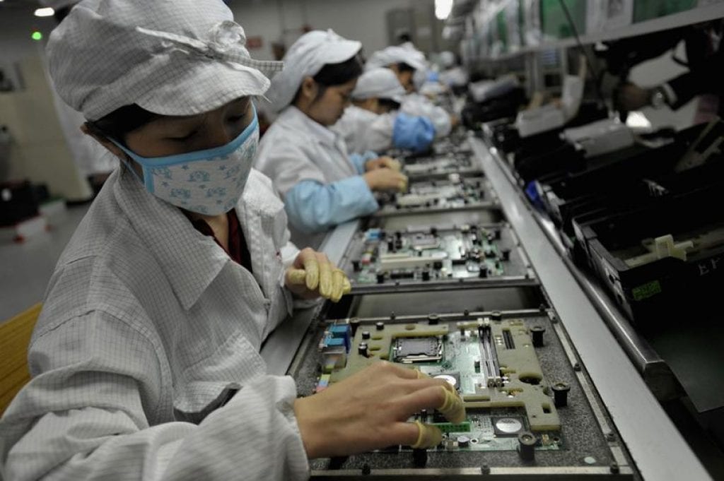 Foxconn cuts Android smartphone production
