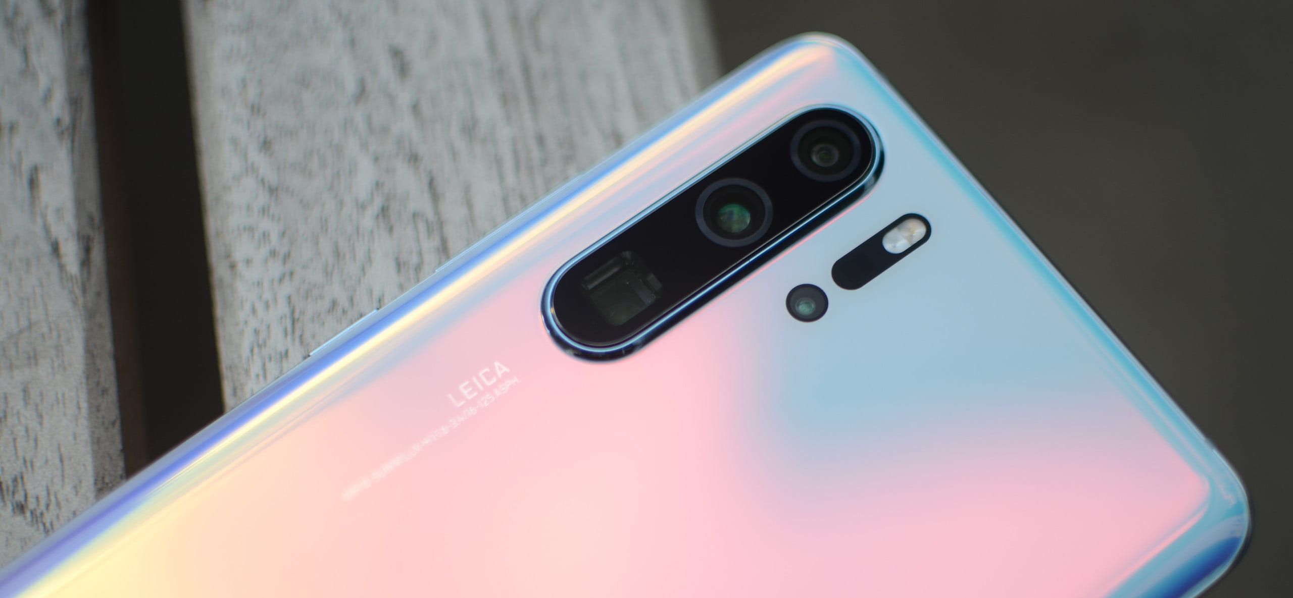 Optimized and Exclusive Snapchat Experience for Huawei P30 and P30 Pro