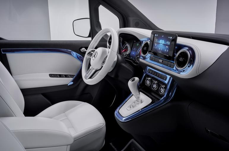 Mercedes-Benz EQT Interior 2