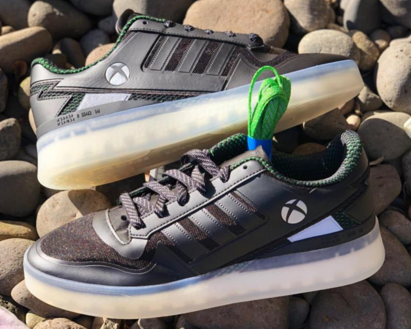 sneakers dedicated to the Xbox