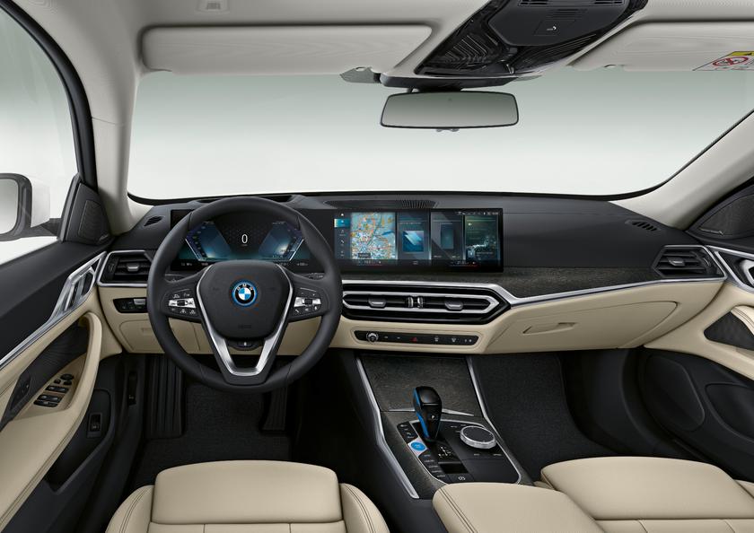 BMW i4 electric car 8