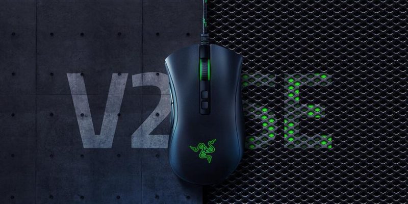 Razer DeathAdder V2 Special Edition: $ 70 RGB Gaming Mouse with Eight Customizable Buttons